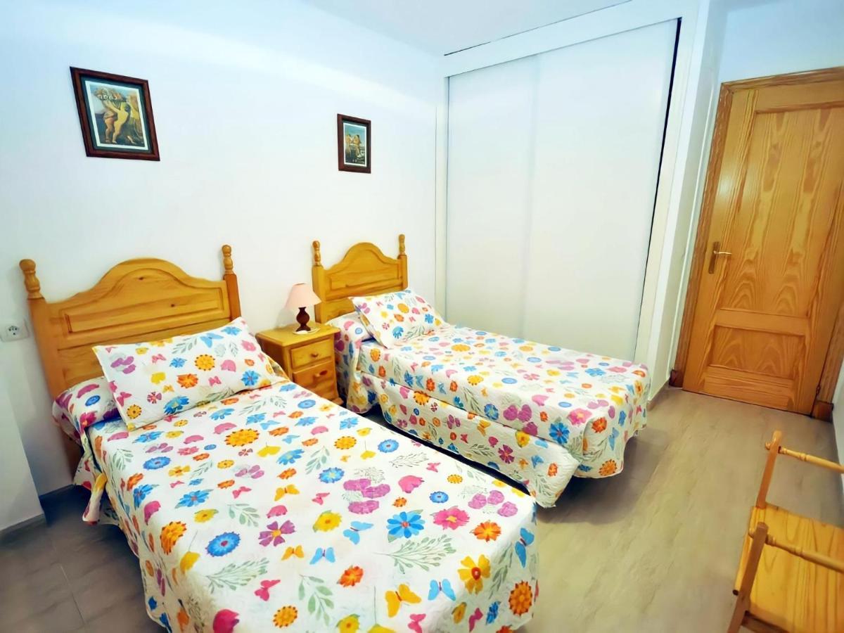Apartamento Junto Al Mar Piscina Solo Familias Conil De La Frontera Exterior photo