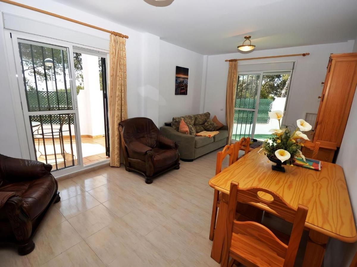 Apartamento Junto Al Mar Piscina Solo Familias Conil De La Frontera Exterior photo